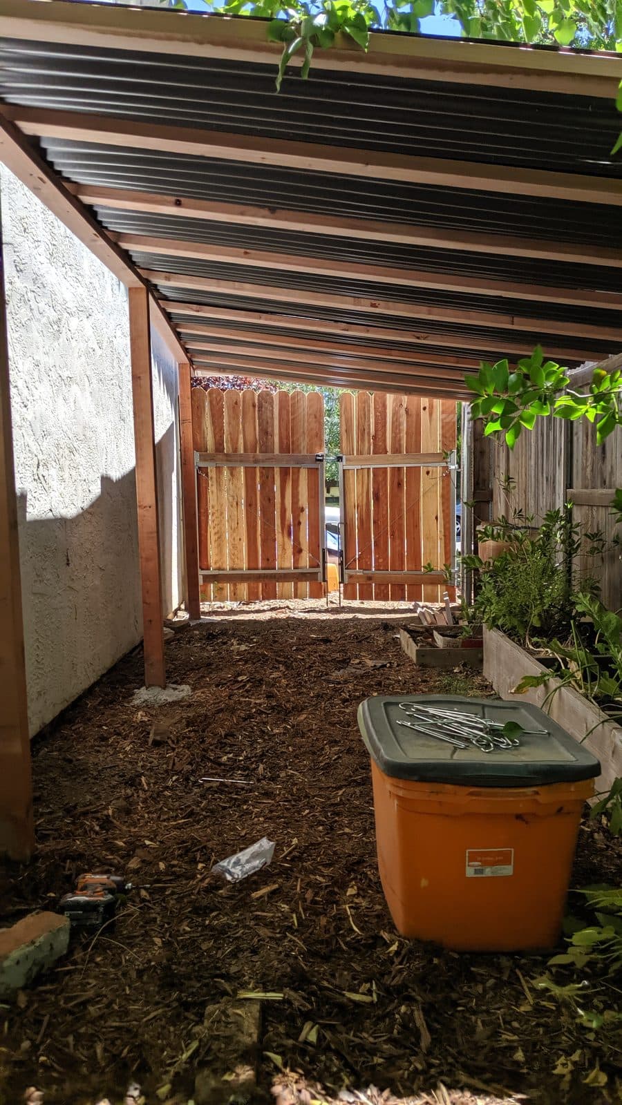Side Yard Fence & Gate