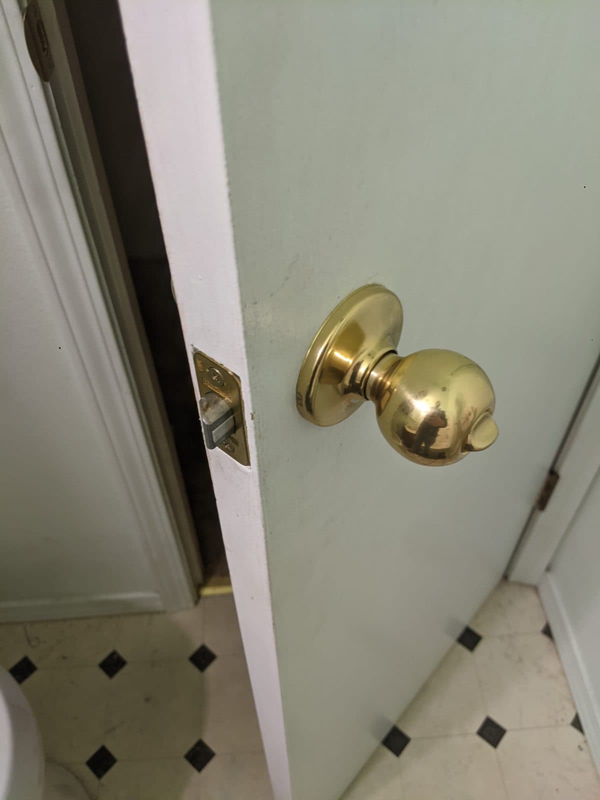 Door Knob Replacement